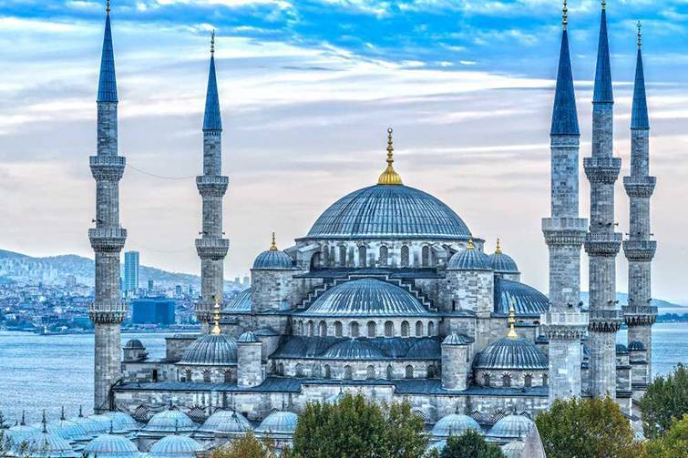 Istanbul CARWIZ rent a car Turkey - Blue Mosque - 