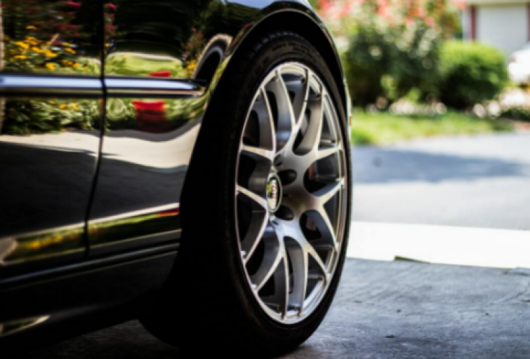 4 ESSENTIAL THINGS TO KNOW ABOUT THE SPARE TIRE IN YOUR CAR